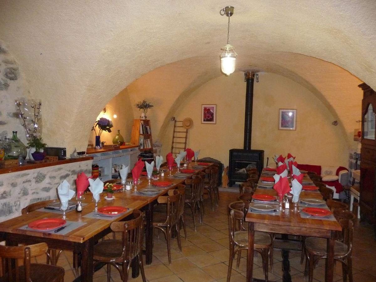 Gite D'Etape Auberge De L'Ardoisiere ジョジエ エクステリア 写真
